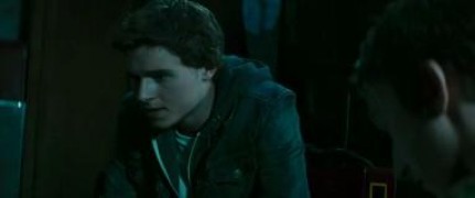 Кадр з фільму Залізна сутичка