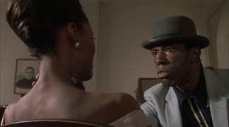 Кадр з фільму Лють у Гарлемі