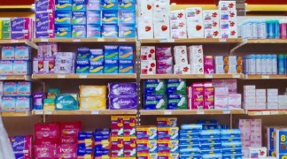 Кадр з фільму Я ніколи не буду твоєю