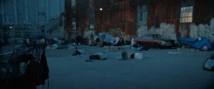 Кадр з фільму Самодостатність