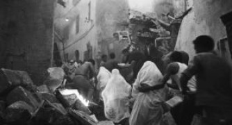 Кадр з фільму Битва за Алжир