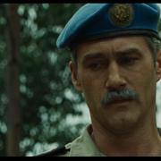 Кадр з фільму Ручкання з дияволом