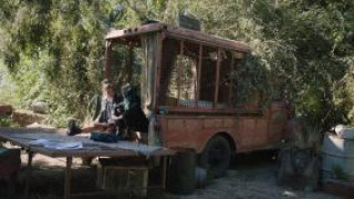 Кадр з фільму Не зазирай глибше