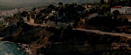 Кадр з фільму Серед білого дня