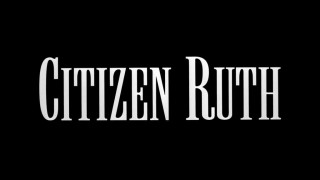 Кадр з фільму Громадянка Рут