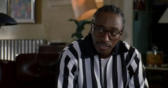 Кадр з фільму Молоді татусі