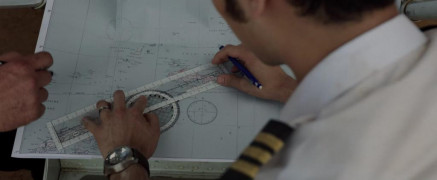 Кадр з фільму Рейс