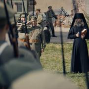 Кадр з фільму Віхола душ