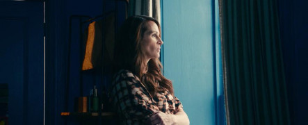 Кадр з фільму Ілюзія безпеки