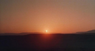 Кадр з фільму Пробудження із мертвих