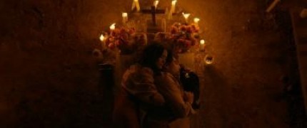 Кадр з фільму Незвідані шляхи