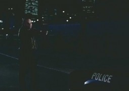 Кадр з фільму Танець у кайданах