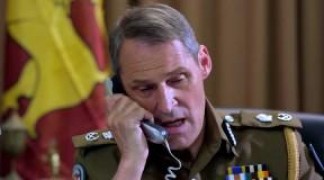 Кадр з фільму Звичайна людина