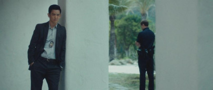 Кадр з фільму Близнюки