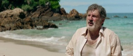 Кадр з фільму Винесені з моря