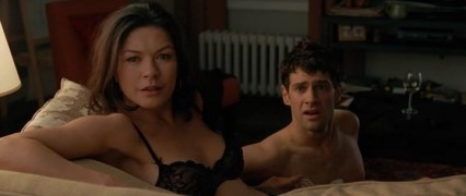 Кадр з фільму Нянька за викликом