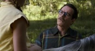 Кадр з фільму Трамбо