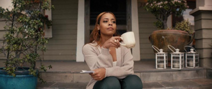 Кадр з фільму Гаси світло