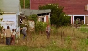 Кадр з фільму Забери мене додому