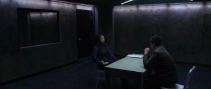 Кадр з фільму Розумний сумнів