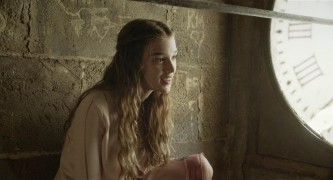 Кадр з фільму Усі знають