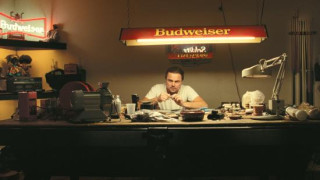 Кадр з фільму Одна битва за іншою