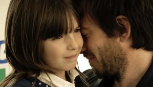 Кадр з фільму Слон і метелик