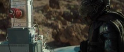 Кадр з фільму Остання місія Пола В.Р.