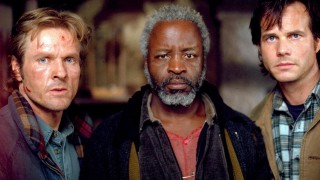 Кадр з фільму Зазіхання