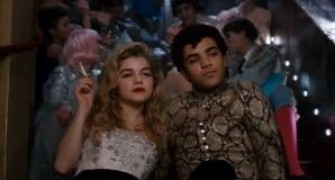 Кадр з фільму Золота молодь