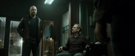 Кадр з фільму Ель Каміно: Пуститися берега