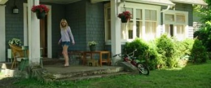 Кадр з фільму За бортом