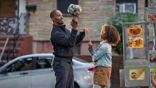 Кадр з фільму Енні