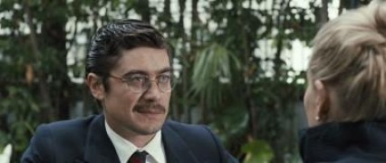 Кадр з фільму Золотий хлопчик