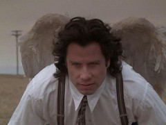 Кадр з фільму Майкл