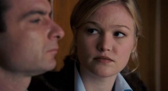 Кадр з фільму Омен