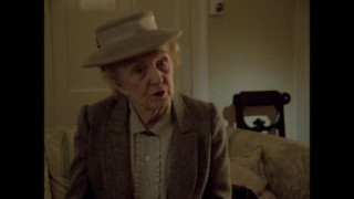 Кадр з фільму Міс Марпл: Убивство в будинку вікарія