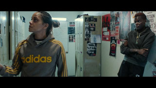 Кадр з фільму Синці