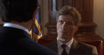 Кадр з фільму Тіло як доказ