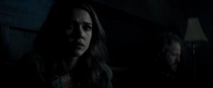 Кадр з фільму Вуаль