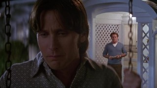 Кадр з фільму Війна у домі