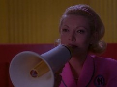 Кадр з фільму Я з групи підтримки