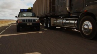 Кадр з фільму Вантажівка