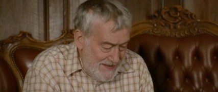 Кадр з фільму Велика маленька Я