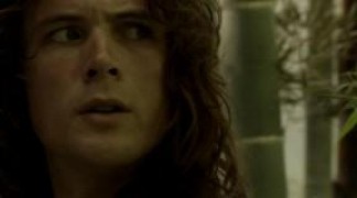 Кадр з фільму Син дракона