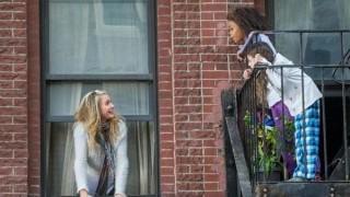 Кадр з фільму Енні