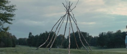 Кадр з фільму Меланхолія