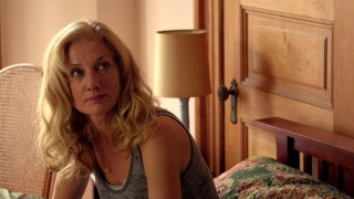 Кадр з фільму Дякуємо за обмін