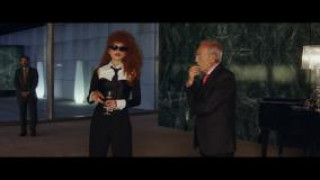 Кадр з фільму Офіційний конкурс