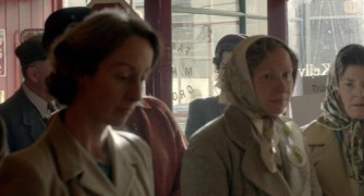 Кадр з фільму Бруклін